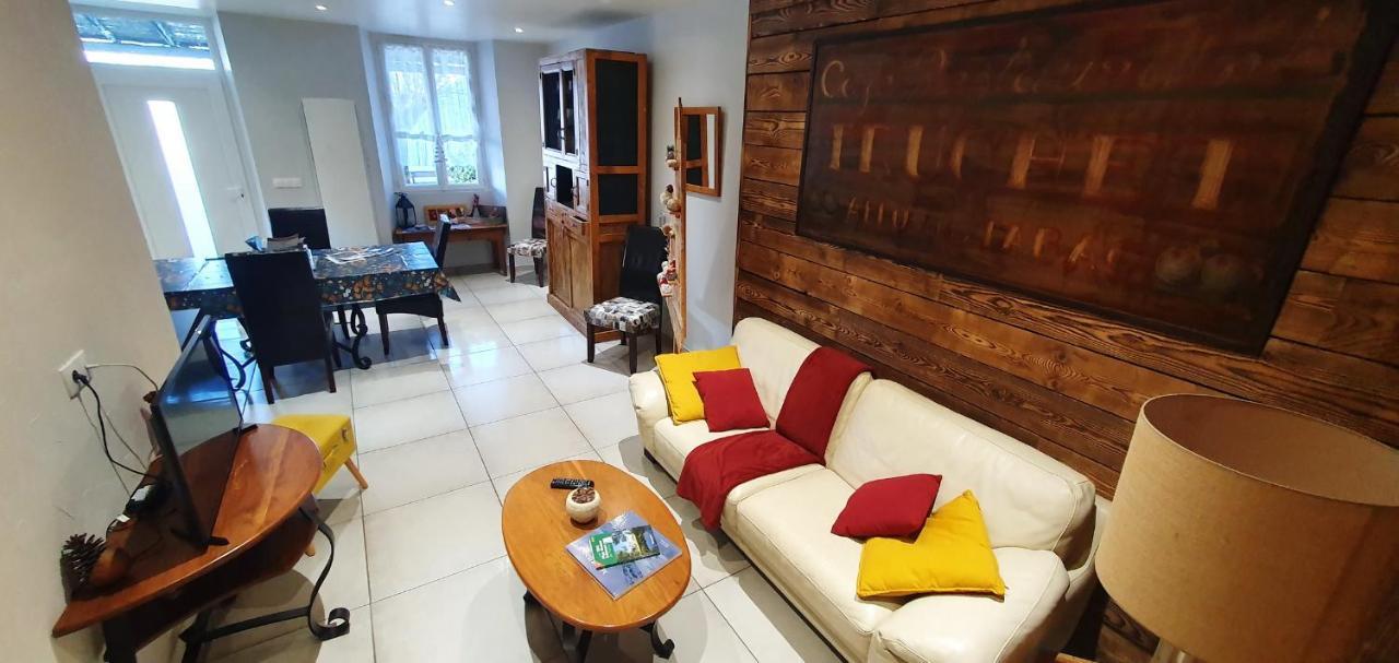 Gite Du Cafe Truchet Saint-Pancrace  Exteriér fotografie